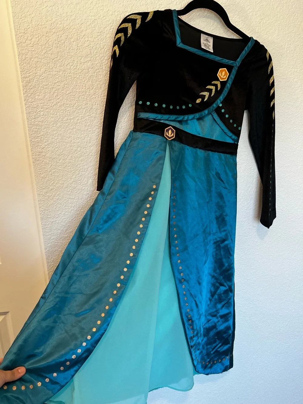 Disney Frozen 2 Anna Dress- Size 7/8